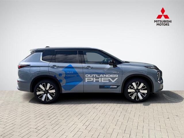 Mitsubishi OUTLANDER 2.4 PHEV Instyle+ | Panoramadak | Nappa Leder | Premium Audio | Stoelventilatie + -Verwarming | Head-Up Display | Geheugenstoel | Rijklaarprijs!
