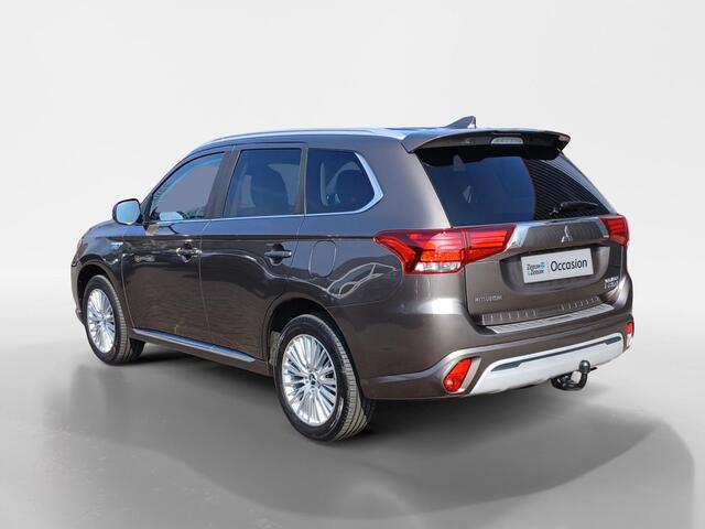 Mitsubishi OUTLANDER 2.4 PHEV Pure+ | Climate | Cruise | Trekhaak | Camera | DAB |