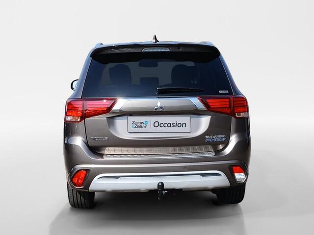 Mitsubishi OUTLANDER 2.4 PHEV Pure+ | Climate | Cruise | Trekhaak | Camera | DAB |