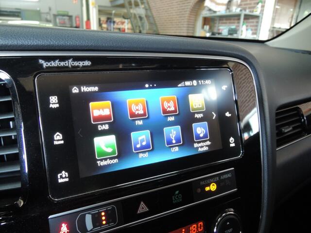 Mitsubishi OUTLANDER 2.4 PHEV INTENSE+