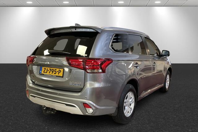 Mitsubishi OUTLANDER 2.4 PHEV Pure Trekhaak