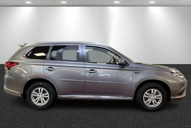 Mitsubishi OUTLANDER 2.4 PHEV Pure Trekhaak