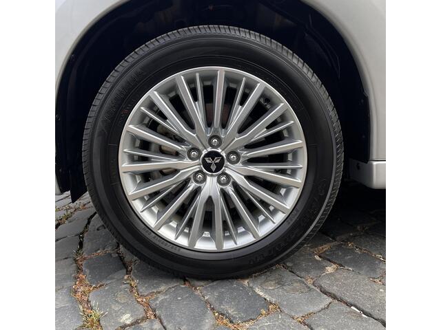Mitsubishi OUTLANDER 2.4 PHEV Pure+ | Trekhaak | Carplay | PDC V+A | 18" LMV | All-in rijklaarprijs