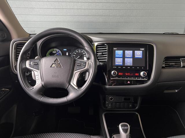 Mitsubishi OUTLANDER 2.4 PHEV Pure+ | Trekhaak | Carplay | PDC V+A | 18" LMV | All-in rijklaarprijs