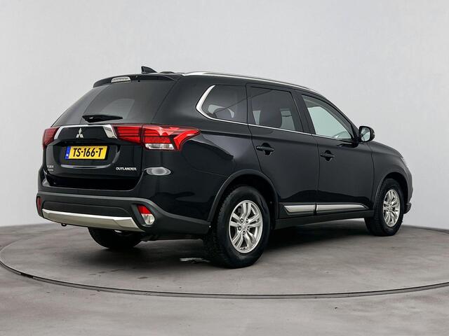 Mitsubishi OUTLANDER Mitsubishi | Navigatie | Climate controle | Cruise Control |