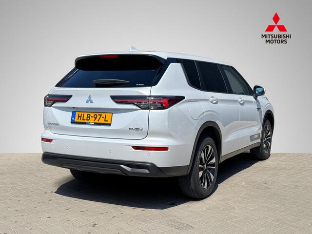 Mitsubishi OUTLANDER 2.4 PHEV Intense