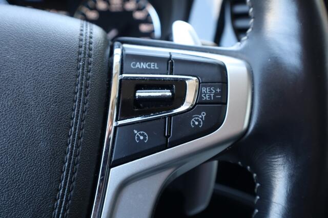 Mitsubishi OUTLANDER 2.4 PHEV Intense+ Trekhaak/Standkachel/Apple/AndroidAuto/AllSeas