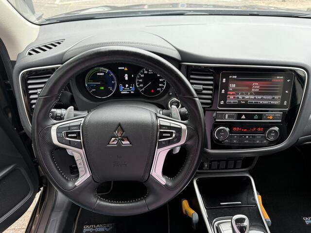 Mitsubishi OUTLANDER 2.4 PHEV Intense