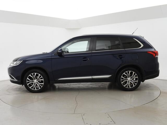 Mitsubishi OUTLANDER 2.0 AUT. 7-PERSOONS EXECUTIVE EDITION + TREKHAAK | CAMERA | 18 INCH | LED