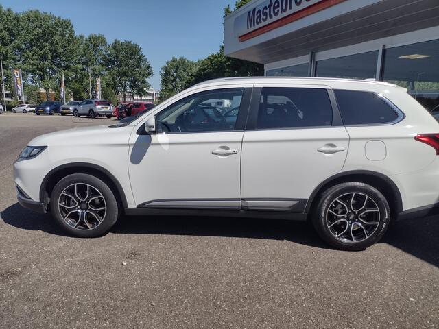 Mitsubishi OUTLANDER 2.0 Business Edition Staat in Hardenberg