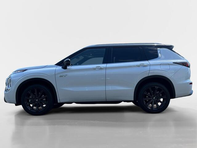 Mitsubishi OUTLANDER 2.4 PHEV Instyle+ | FULL OPTION | 20" ZWART LICHTMETAAL | DEMONSTRATIEAUTO |