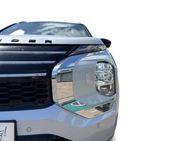 Mitsubishi OUTLANDER 2.4 PHEV Instyle+ | FULL OPTION | 20" ZWART LICHTMETAAL | DEMONSTRATIEAUTO |