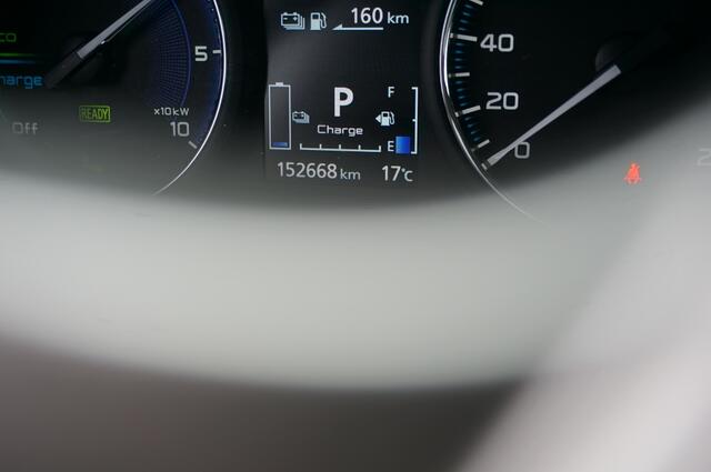 Mitsubishi OUTLANDER PHEV Intense+ AUTOMAAT SCHUIFDAK | ELEK.KLEP | CARPLAY | HAAK!