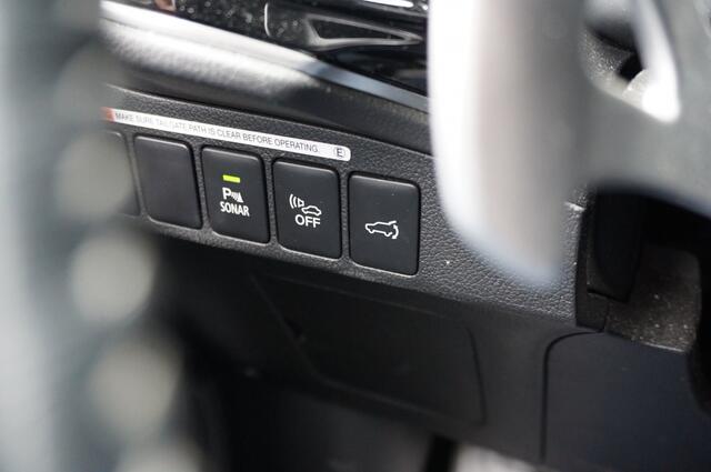Mitsubishi OUTLANDER PHEV Intense+ AUTOMAAT SCHUIFDAK | ELEK.KLEP | CARPLAY | HAAK!