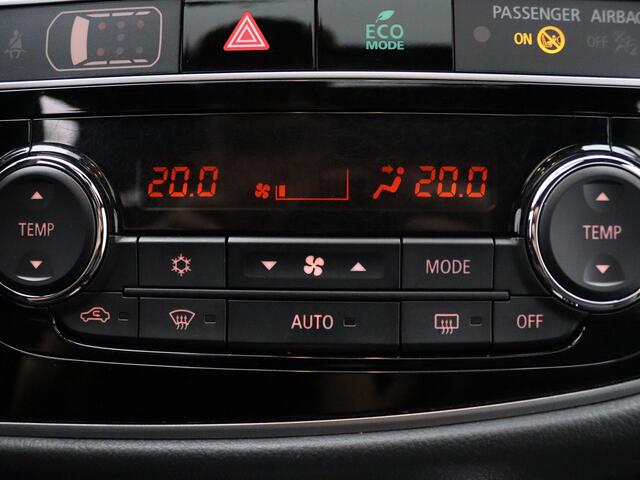 Mitsubishi OUTLANDER 240pk PHEV Intense+ Automaat 360° Camera | Adapt. Cruise | Navi | Parkeersens. v+a | Stoel-/stuurverw. | Panoramadak
