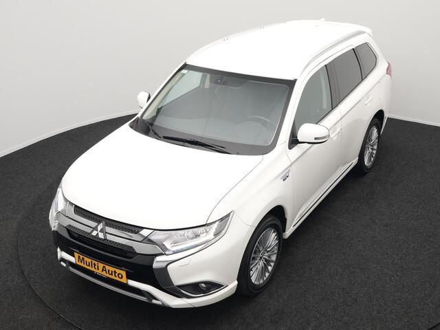 Mitsubishi OUTLANDER 2.4 Intense Plug In Hybrid 225pk Dealer O.H. PHEV | Trekhaak Afneembaar | Alcantara Sportstoelen Apple Carplay | Stoelverwarming | Cruise Control | Climate Control | DAB |