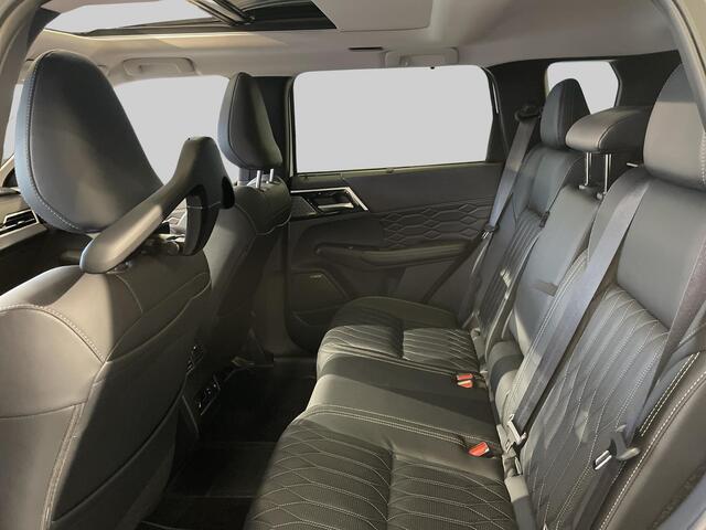 Mitsubishi OUTLANDER 2.4 PHEV Instyle