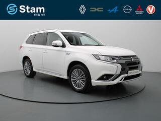 mitsubishi-outlander-240pk-phev-int
