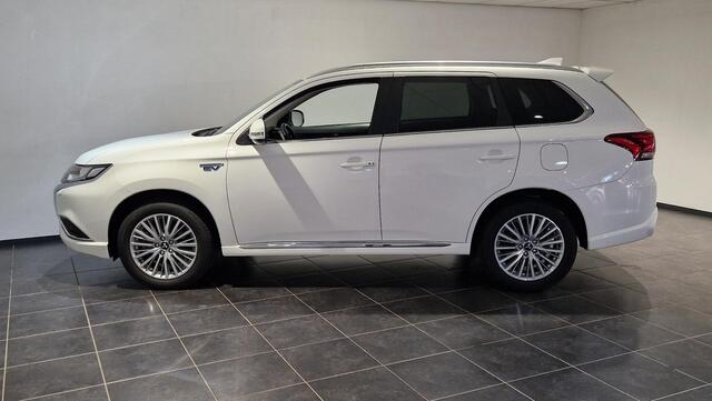 Mitsubishi OUTLANDER 2.4 PHEV Intense+