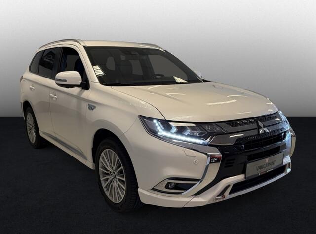 Mitsubishi OUTLANDER 2.4 PHEV Instyle ( Luxe interieur-Apple Carplay-360 camera-Adap.