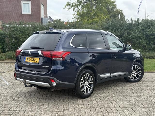Mitsubishi OUTLANDER 2.0 Executive Edition 7 persoons | Trekhaak | Camera | 1e eigenaar