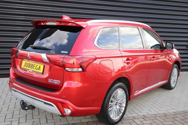 Mitsubishi OUTLANDER 2.4 PHEV Instyle Leder, e. achterklep, Trekhaak, 360 Camera