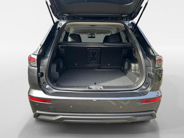 Mitsubishi OUTLANDER 2.4 PHEV Intense | NIEUW MODEL | LEVERING 2025 | 2000 EURO INTRODUCTIE KORTING| NU DIRECT LEVERBAAR |