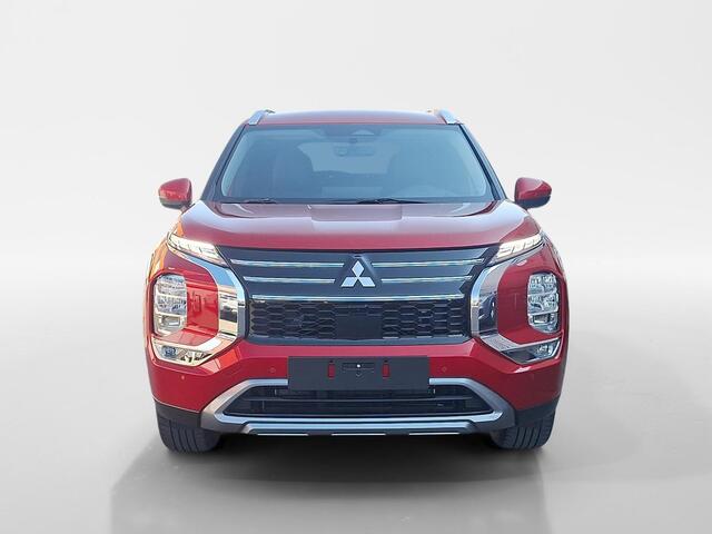 Mitsubishi OUTLANDER 2.4 PHEV First Edition |¤2.000,- VOORRAADKORTING| OP=OP| 8 Jaar garantie|