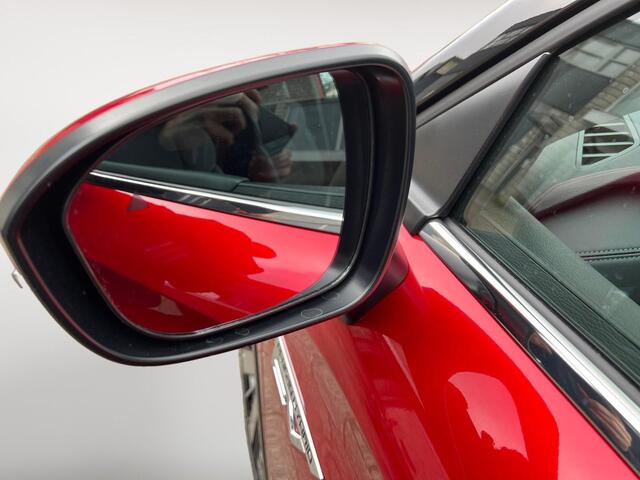 Mitsubishi OUTLANDER 2.4 PHEV First Edition | DIRECT LEVERBAAR | PRIJS INCL ¤2000,- INTRODUCTIE KORTING |