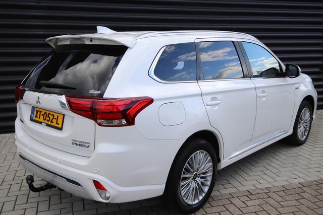 Mitsubishi OUTLANDER 2.4 PHEV Intense Trekhaak, PDC
