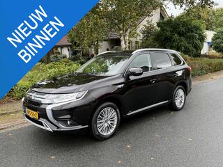 mitsubishi-outlander-2.4-phev-pure+