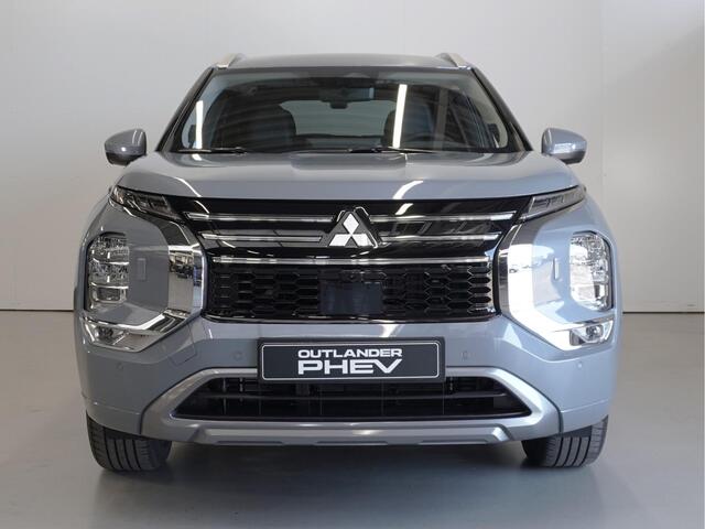 Mitsubishi OUTLANDER 2.4 PHEV Instyle | Uit voorraad leverbaar | Full Options | 8 jaar garantie | boostactie ¤1.000 korting