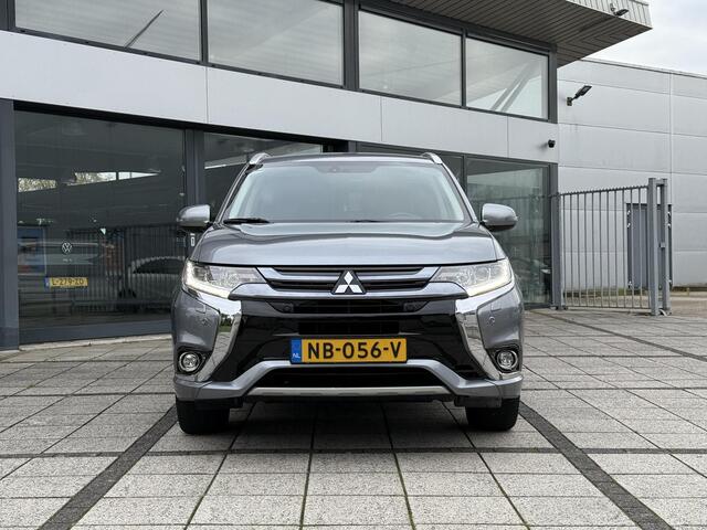 Mitsubishi OUTLANDER 2.0 PHEV Premium | Carplay | Camera | Trekhaak |