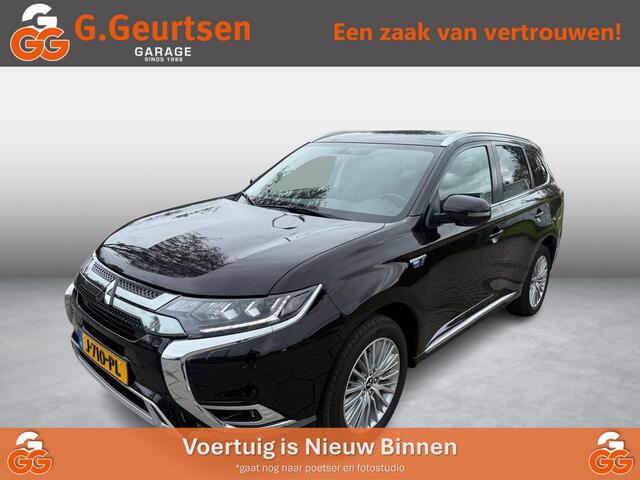 Mitsubishi OUTLANDER 2.4 PHEV Pure+