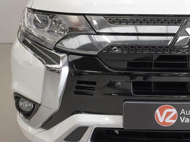Mitsubishi OUTLANDER 2.4 PHEV Pure | 18" velgen | App Connect | Dealer onderhouden | Garantie tot 30-7-2028!