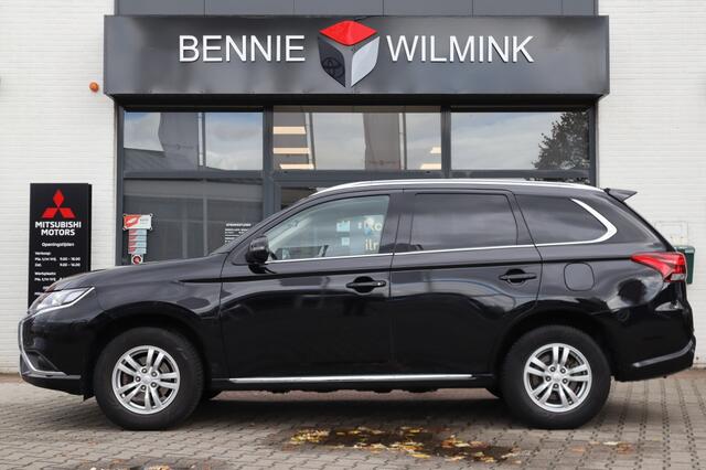 Mitsubishi OUTLANDER 2.4 PHEV Pure Apple/AndroidAuto/AllSeasons