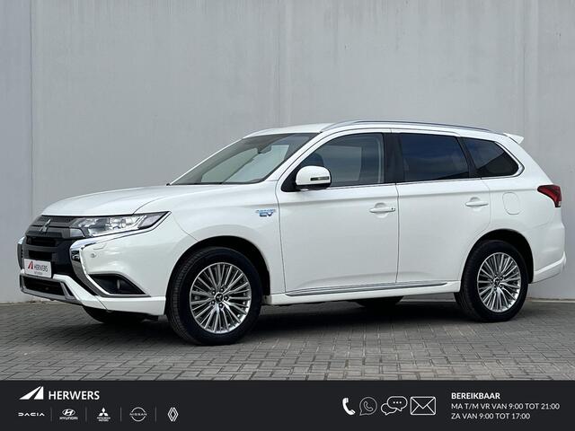 Mitsubishi OUTLANDER 2.4 PHEV Automaat Intense / 1500 kg trekgewicht / Plug-in / Keyless / Apple carplay & Android auto / Climate control / Cruise control