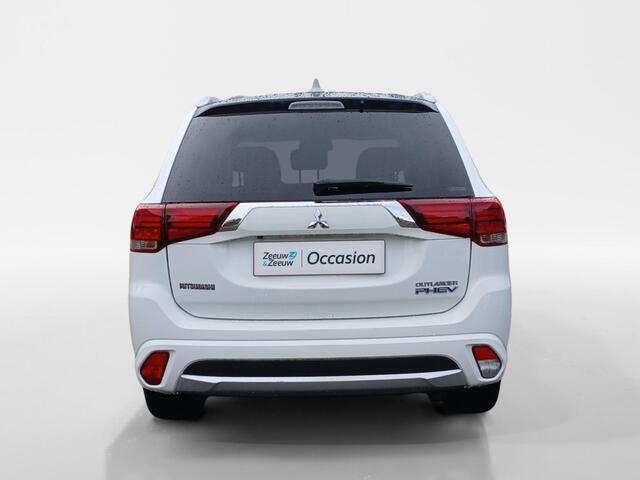 Mitsubishi OUTLANDER 2.0 PHEV Premium | 360 Camera | Cruise | Stoel en stuurverw. | LED | Keyless | 1 jaar garantie |