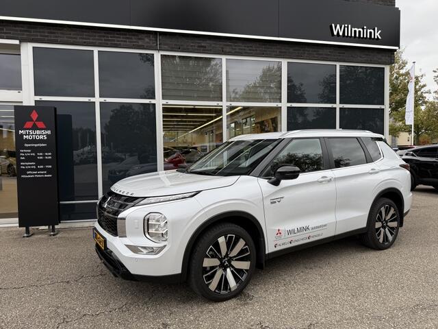 Mitsubishi OUTLANDER 2.4 PHEV First Ed. | Head up | Elek. Achterklep | Stuur/stoelve