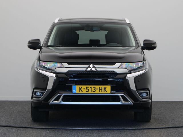 Mitsubishi OUTLANDER 2.4 PHEV Intense | Stoel verwarming | Trekhaak | Half leder |