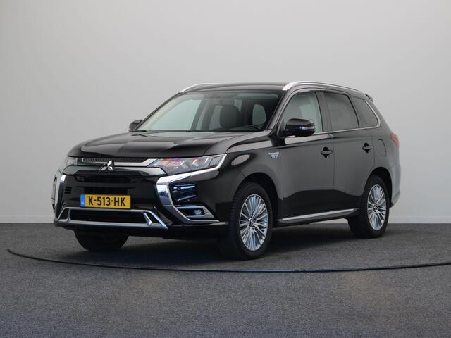 Mitsubishi OUTLANDER 2.4 PHEV Intense | Stoel verwarming | Trekhaak | Half leder |