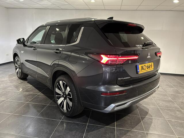 Mitsubishi OUTLANDER 2.4 PHEV First Edition | Navigatie | Stoelverwarming | 360 Camera | Elek. Achterklep