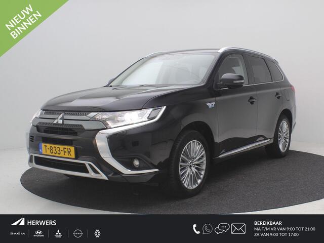 Mitsubishi OUTLANDER 2.4 PHEV S-Edition / Trekhaak / 1500 KG Trekgewicht / Dealer onderhouden / Fabrieksgarantie tot 24-05-2027 / Navigatie / Apple CarPlay / Android Auto / Stoelverwarming voor / Achteruitrijcamera / Historie aanwezig /
