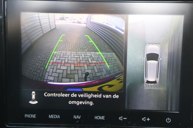 Mitsubishi OUTLANDER 2.4 PHEV Intense+ Opendak, trekhaak, E.Achterklep, Red Diamond