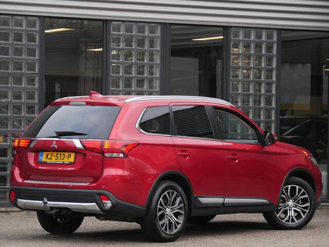 Mitsubishi OUTLANDER 2.0 EXECUTIVE/ 7-PEROONS/ TREKHAAK/ CAMERA