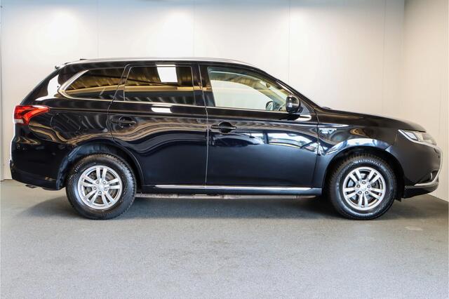 Mitsubishi OUTLANDER 2.0 PHEV Executive Edition