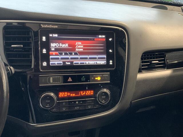 Mitsubishi OUTLANDER 2.4 PHEV Intense+ ELEKTRISCH SCHUIF/KANTELDAK | ELEKTRISCHE ACHTERKLEP | ACHTERUITRIJCAMERA