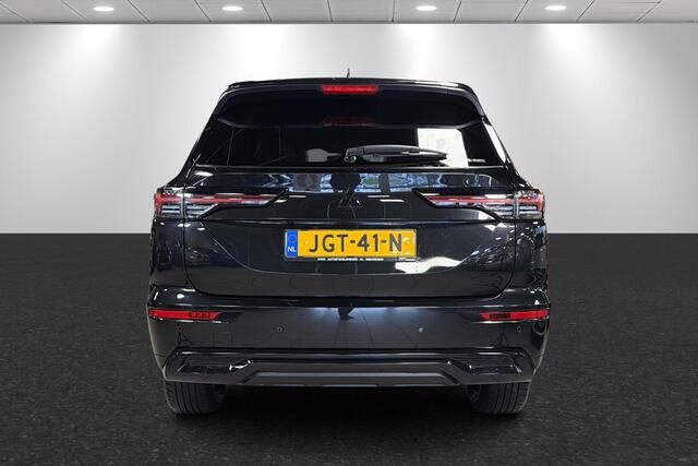 Mitsubishi OUTLANDER 2.4 PHEV Instyle+ Black edition