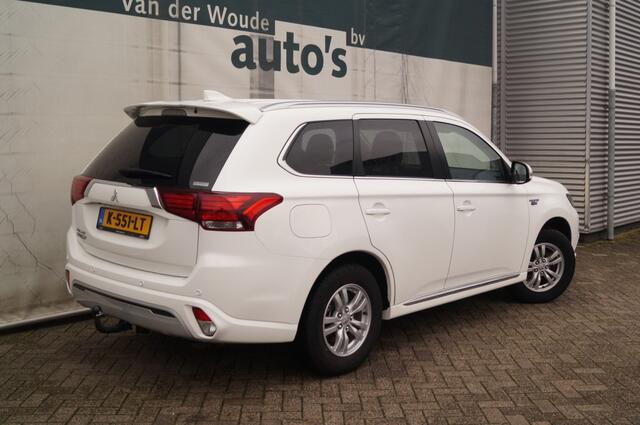 Mitsubishi OUTLANDER 2.4 PHEV Automaat Pure -ECC-PDC-TREKHAAK-