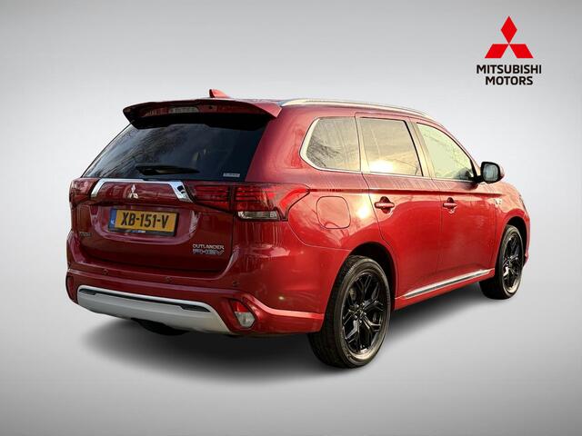 Mitsubishi OUTLANDER 2.4 PHEV Intense+